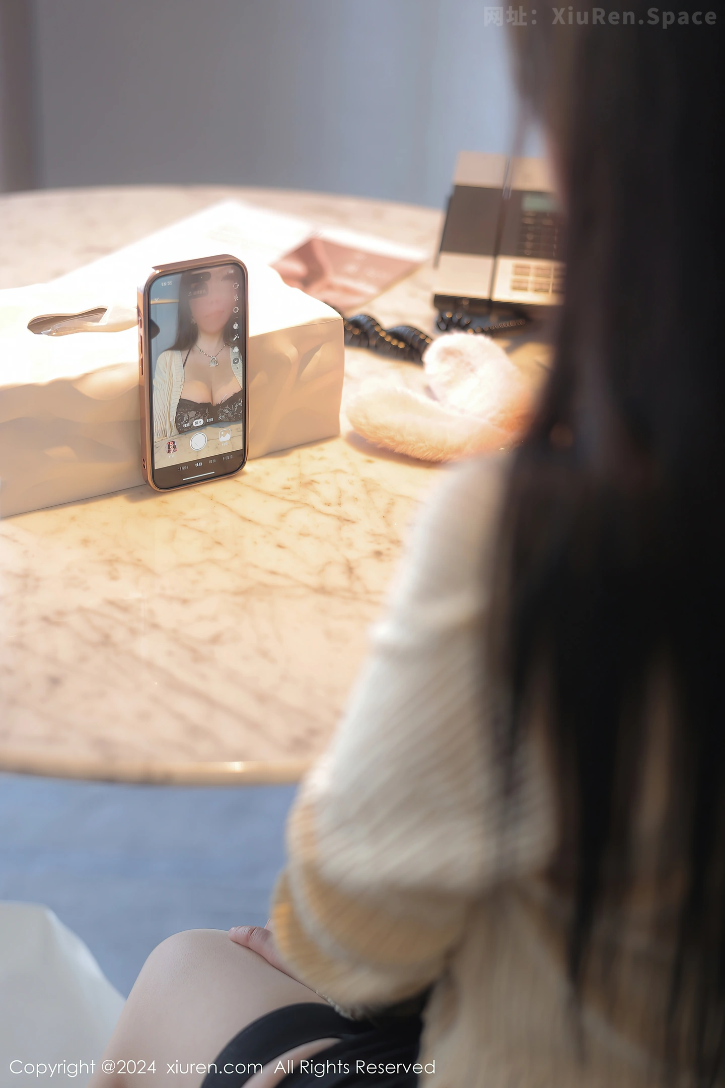 图片[2]-[XiuRen秀人网]VOL.8181 模特小薯条nienie剧情演绎性感黑色蕾丝服饰秀惹火身材诱惑写真85P-秀人网官方网站